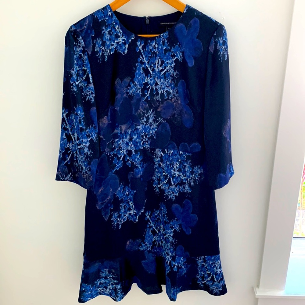 BANANA REPUBLIC dress